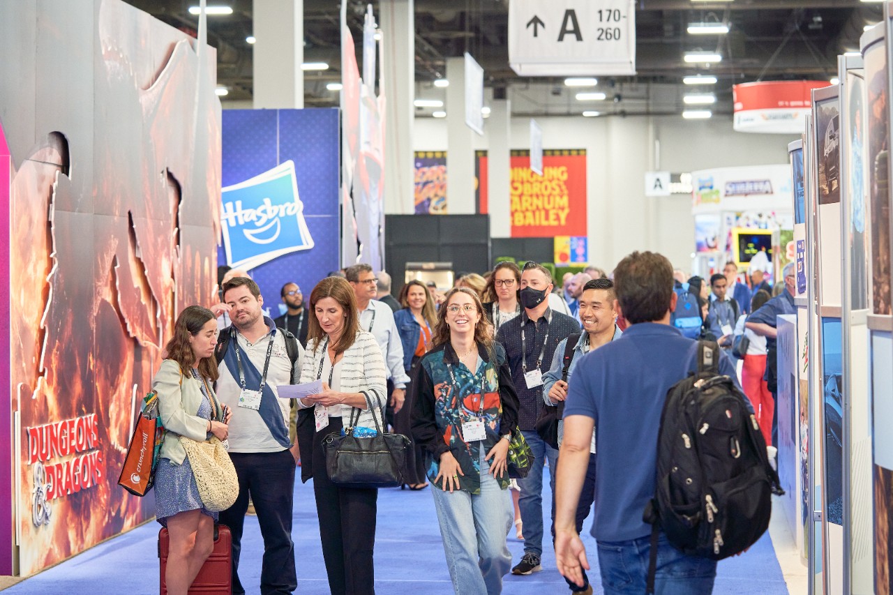 Students at Licensing Expo walking down the hallway